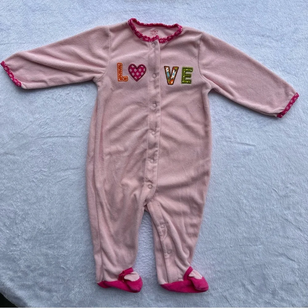 Carter’s Love Terrycloth Footed One Piece Pajamas in Light Pink - Size 9 Months